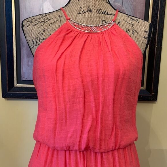 Lily Rose Floor Length Dress Gold Choker neck - Picture 2 of 8